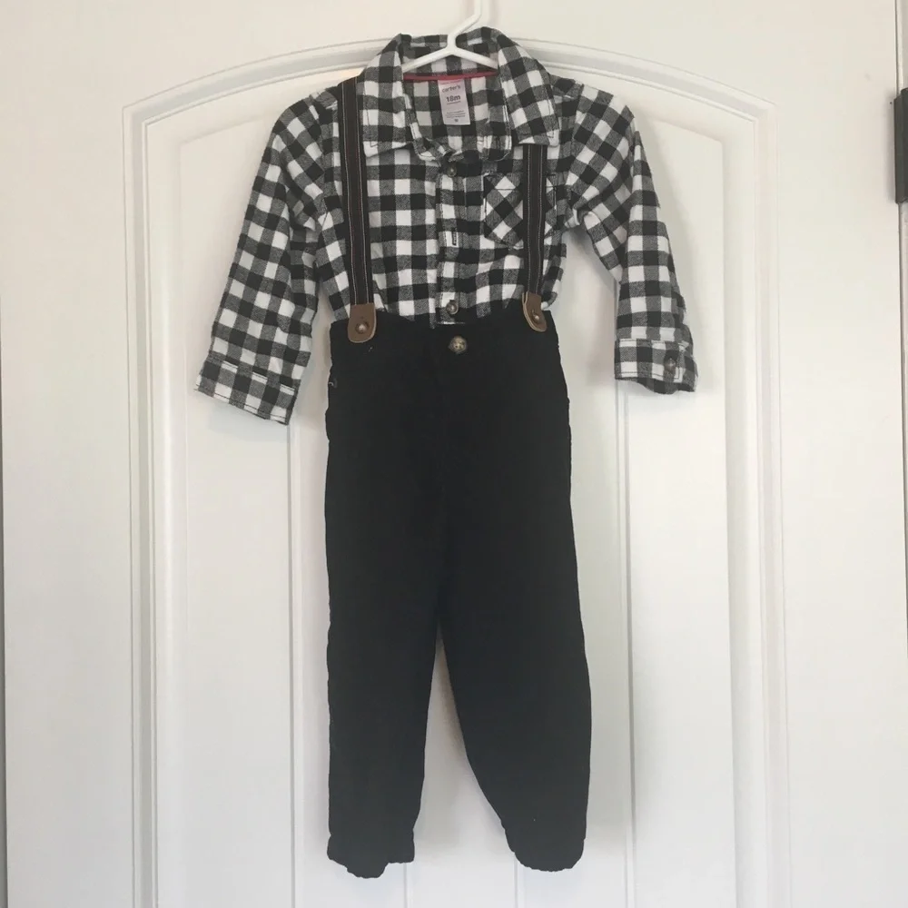 Carter’s Boys 2 Piece Outfit w/ Suspenders 18 Months